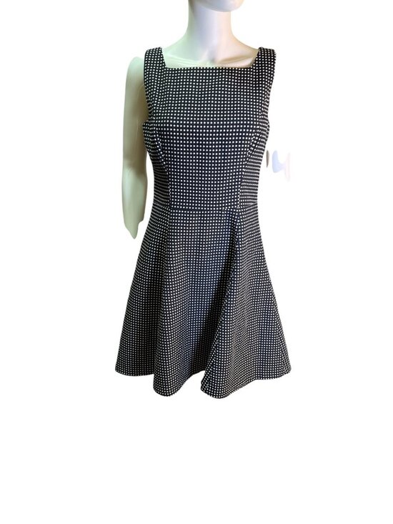Lauren Ralph Lauren Dresses & Skirts - Lauren Ralph Lauren Black & White Polka Dot Fit & Flare Sleeveless Dress Size 8